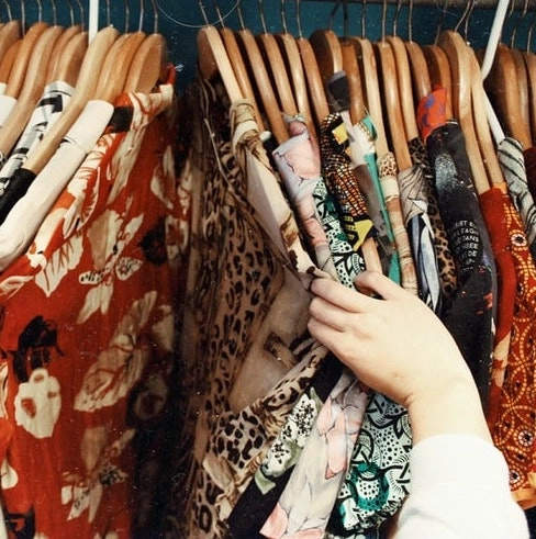 Pull vintage tricoté à rayures pour femme modele categorie chemise vintage 2