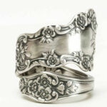 Bague vintage plaquée argent gravé motifs floraux, à la mode, très haute qualité