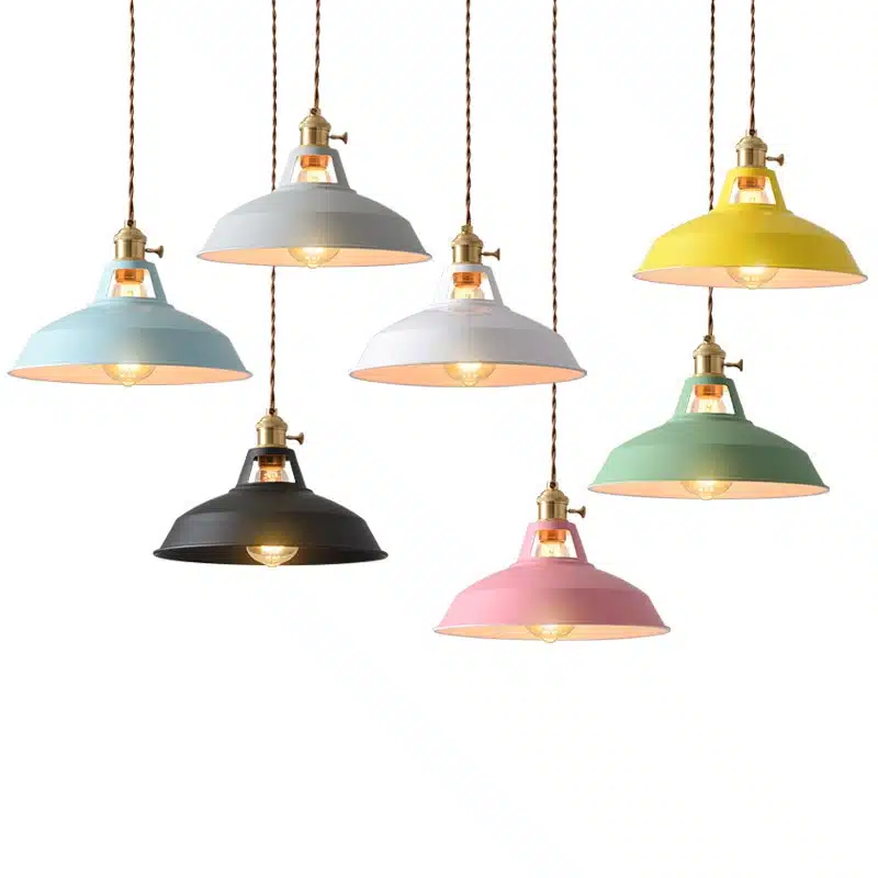 Lampe suspendue colorée rétro au style industriel lampe suspendue coloree retro au style industriel 2