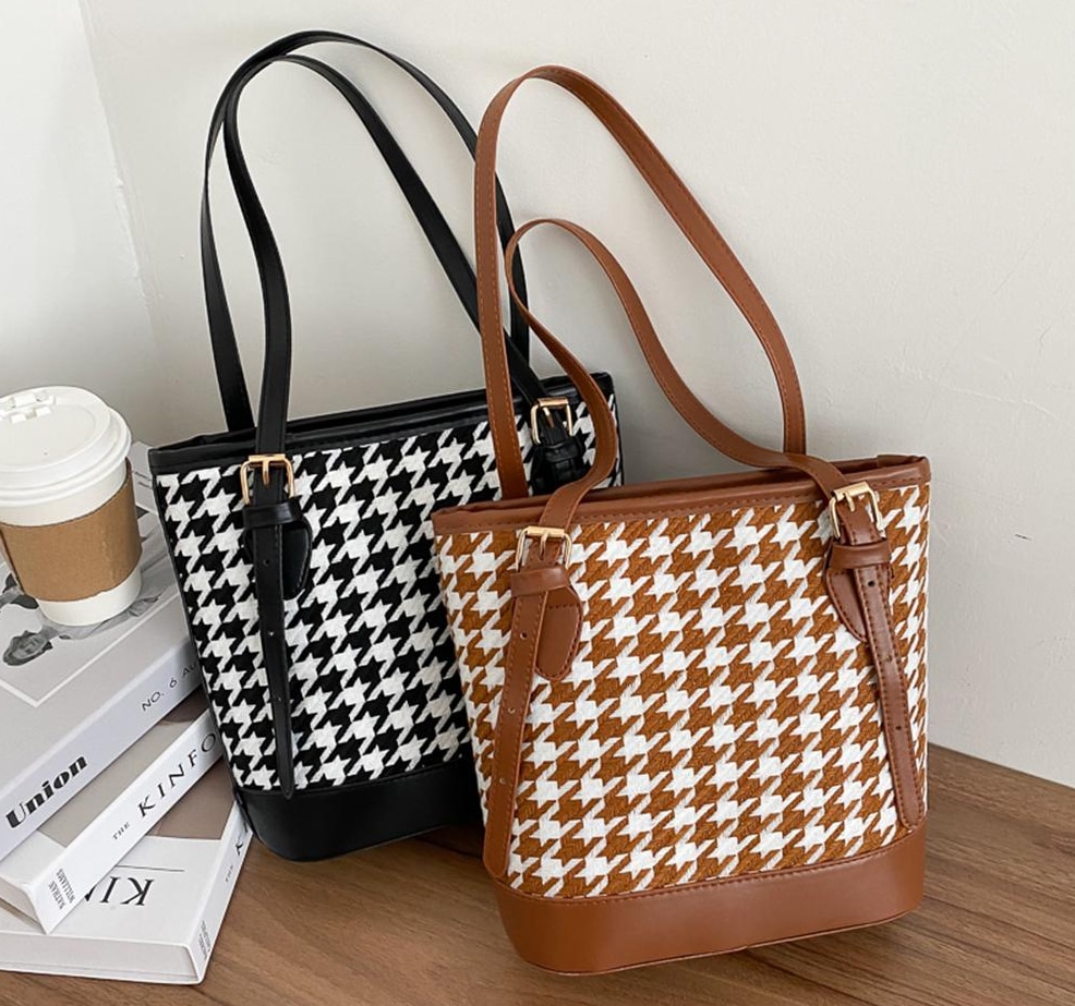 Sac à main type cabas à motif vintage pour femme. Bonne qualité et à la mode