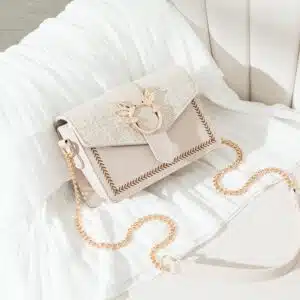 Mini sac à bandoulière vintage avec chaîne doré pour femme, bonne qualité et à la mode
