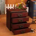 Coffre en bois vintage avec tiroirs, bonne qualité et à la mode