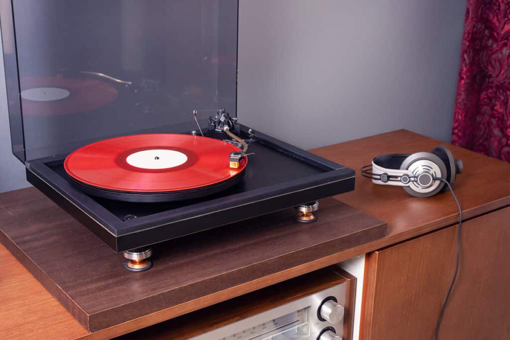 Avantages et inconvénients des platines vinyles vintages