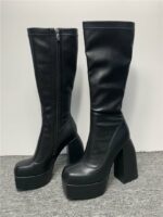 Bottes à talons super haute pour femmes, bonne qualité et à la mode, couleur noir