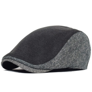 Béret vintage femme gavroche à chevrons gris présenté sur fond blanc