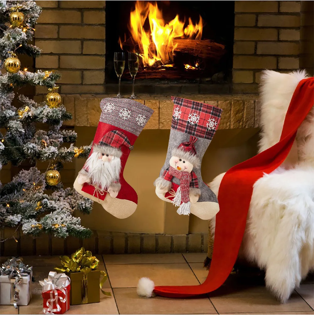 Chaussette de Noël à suspendre avec personnage Chaussette de Noël à suspendre avec personnage 86897 fgoqnr